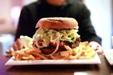 [Legacy]: Two Kilos of Burger