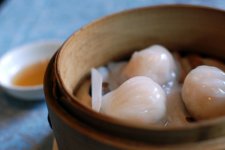 [Lunch Break]: Le Sheng