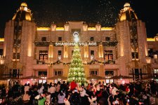 Free Entry! Bicester Lakeside Christmas Market: Festive Magic Awaits!