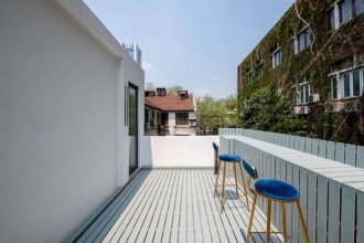 Cozy&Bright 2Br+Terrace @ L1/10/12 Shanxi rd Listing on SmartShanghai housing