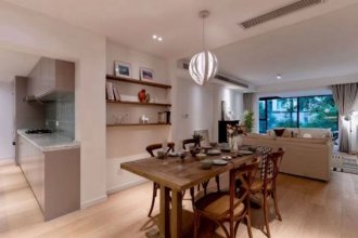 Spacious 3-Bedroom with Central A/C, Wall Heating & Large Windows Overlooking Greenery Listing on SmartShanghai housing