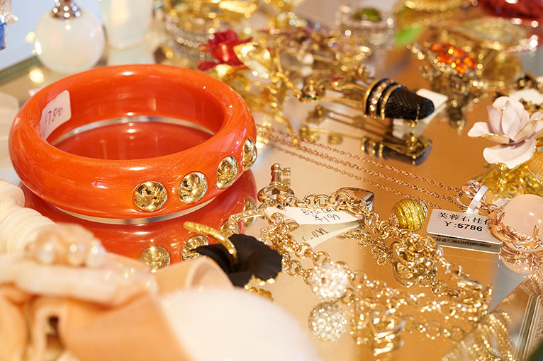 [Boutique Beat]: Consignment Store Pawnstar’s New Digs
