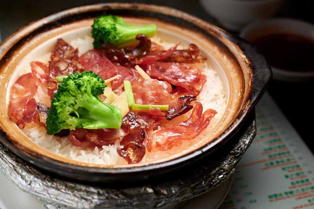 [Eat It]: Fu's Claypot Rice