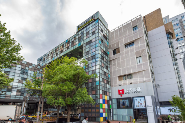 Bridge 8 (Middle Jianguo Lu)