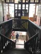 Neighborhood of Forgotten Histories