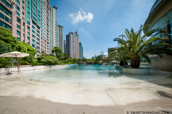 Shimao Riviera Garden Pool