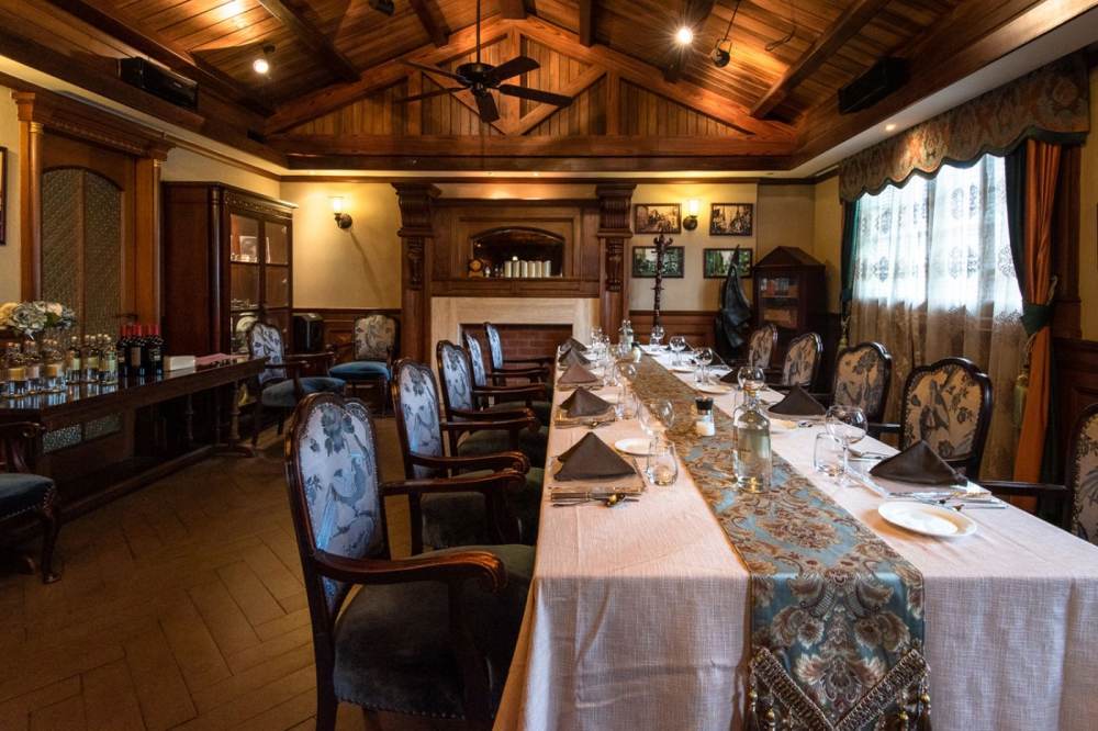 [What Remains]: Shanghai's 100-Year-Old Western Restaurant, Deda