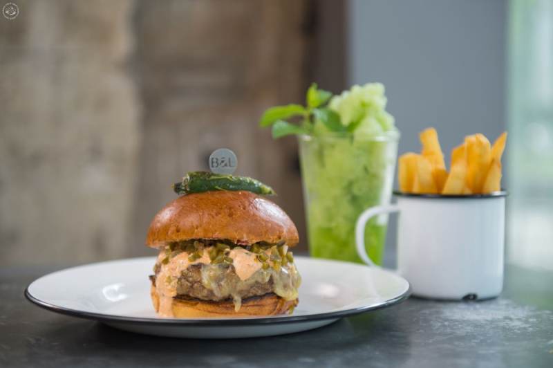 Burger Special - Green Chilli Cheese burger