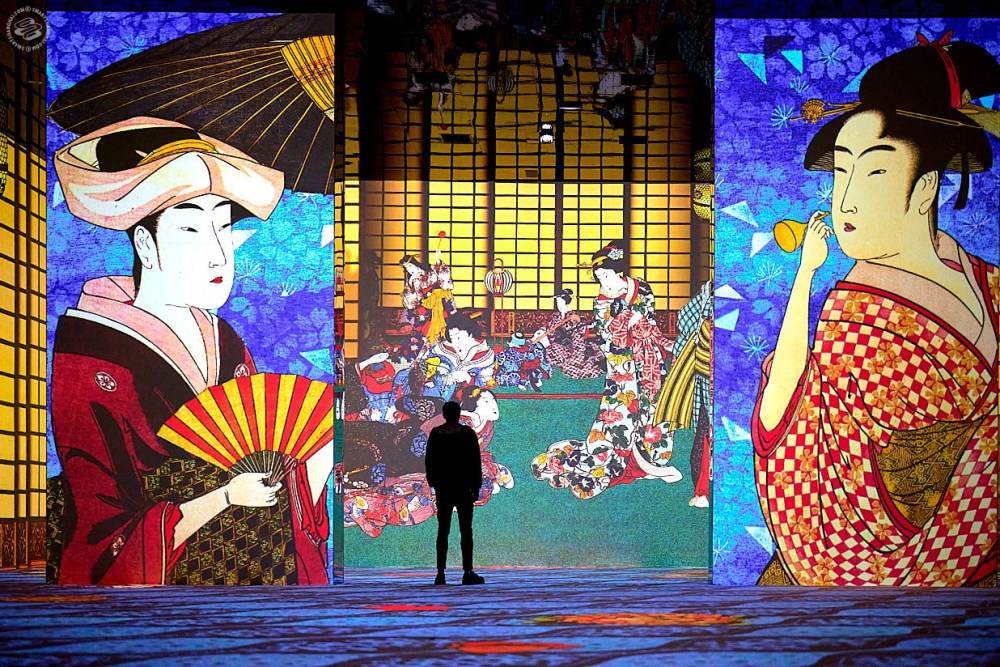 Sound, Lights, Feudal Fury on the Banks of the Huangpu