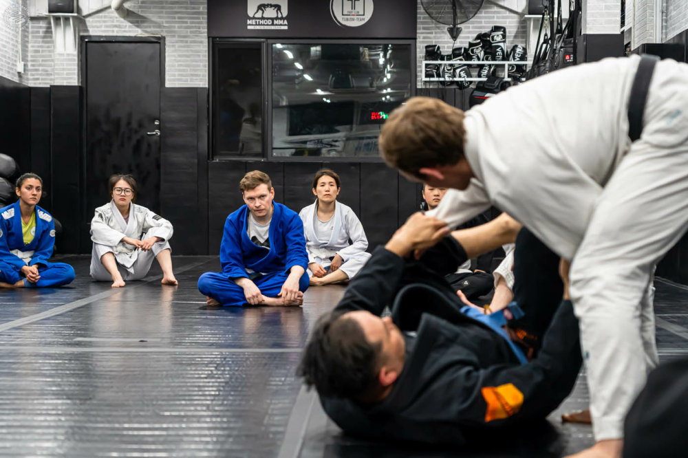 Method's Available Classes: BJJ, MMA, Striking