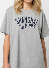 Hanging Out - T-Shirt