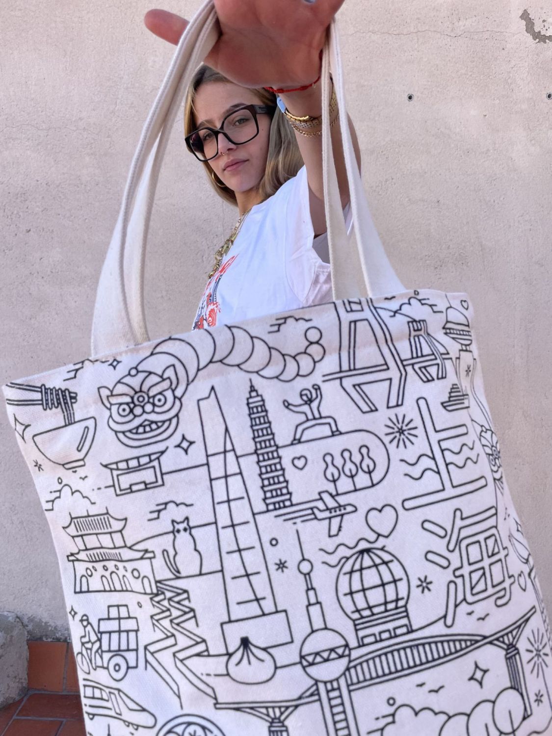 Smash Product: The Shanghai Tote Bag