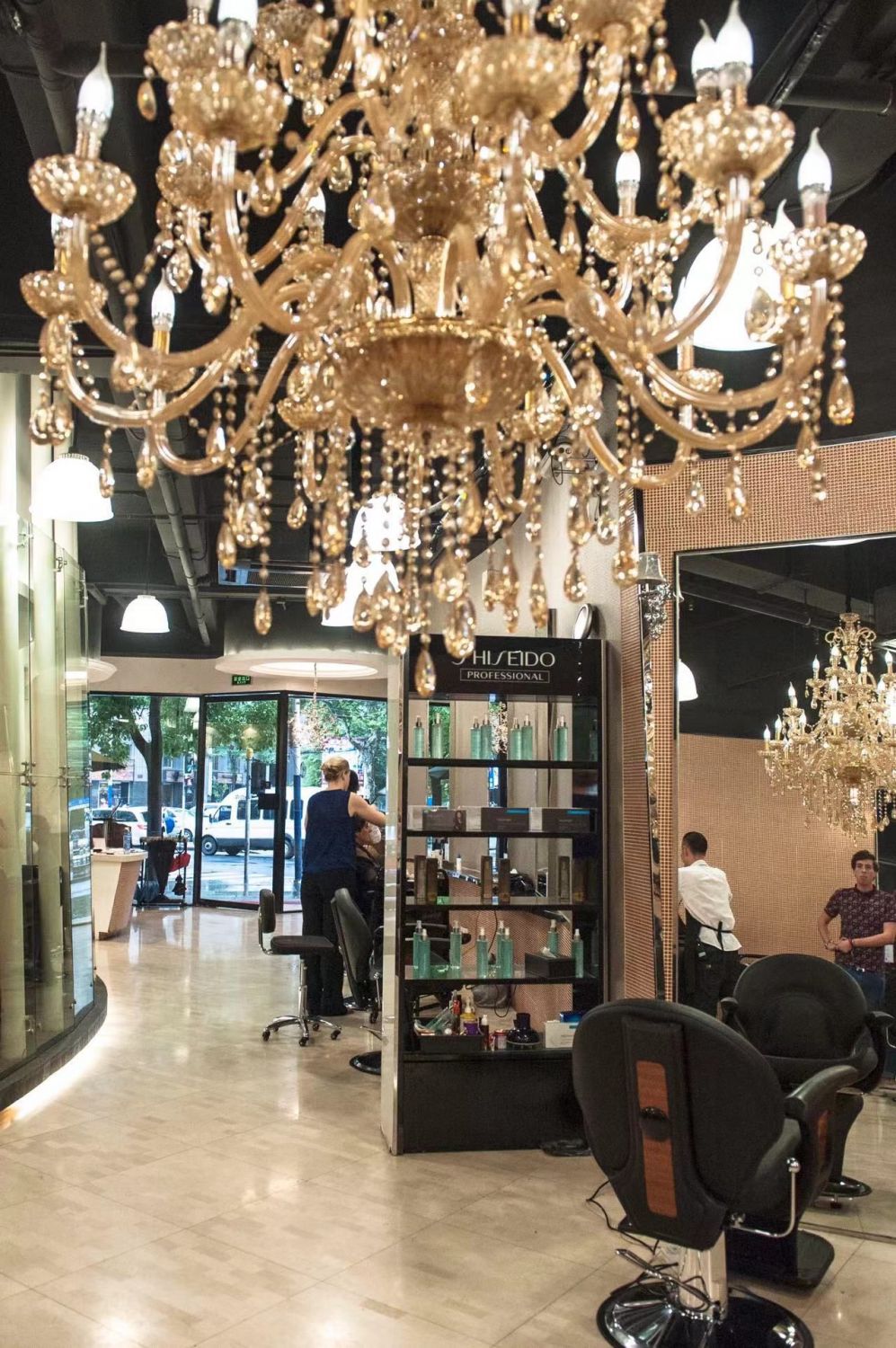 Alize Salon & Barbershop - 2