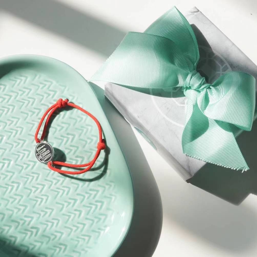 Smash Product: Shanghai String Bracelet