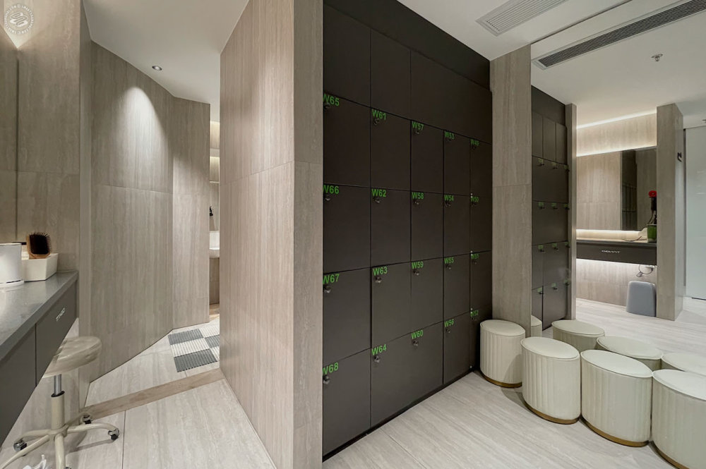 Standard Gym Amenities: Locker Room and Showers