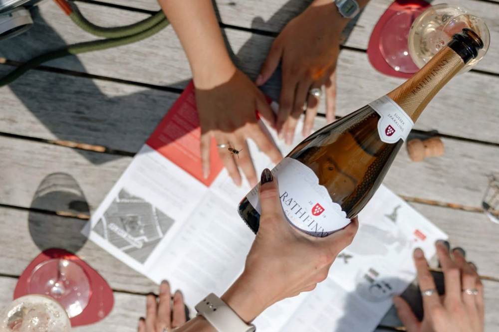 English Sparkling Wine: A Rising Star in the World of Bubbly