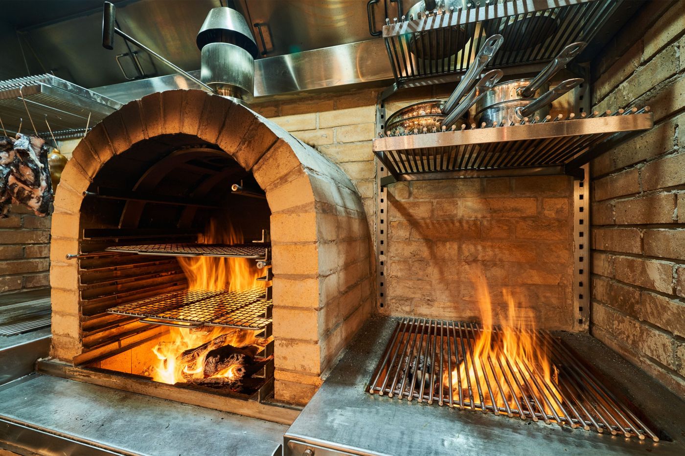 BROWNSTONE GRILL HOUSE (Daduhe Lu) - 2