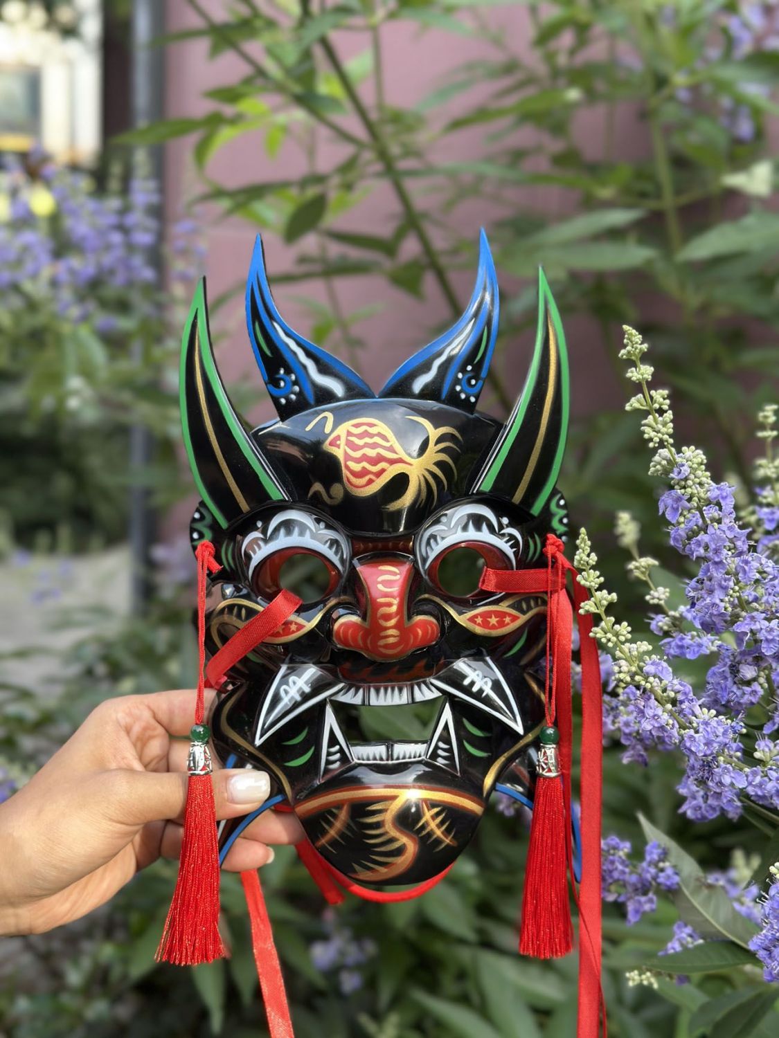 Smash Product: Painted Nuo Opera Mask - Black
