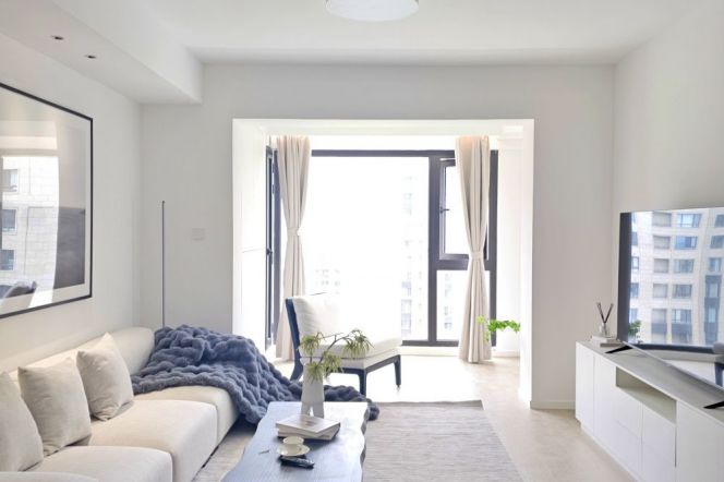 2br apt in Changning District Near Wuzhong Rd Station (Line 15)