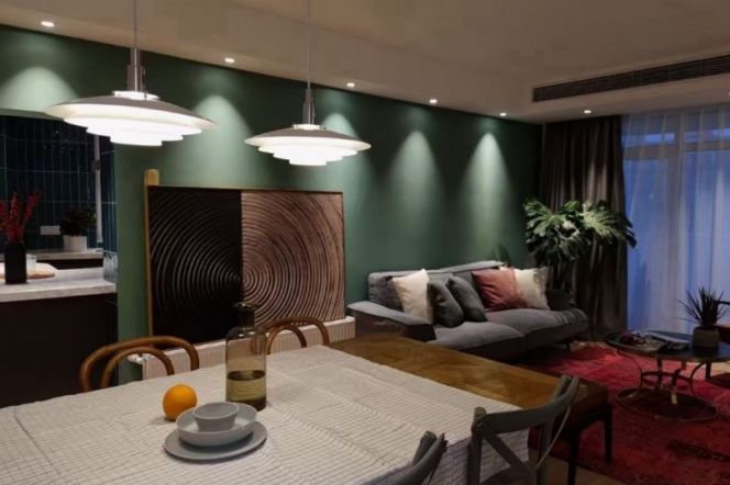 Spacious 3-Bedroom with Central A/C, Wall Heating & Balcony 