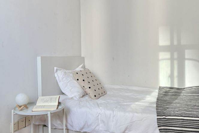 Jingan district,cozy room near Changping rd,international roommates