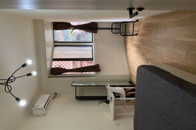 Jingan district,cozy room near Jingan temple,international roommates,very center