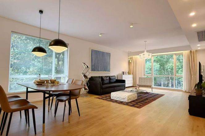 New decoration 3br/170sqm & heating/oven @Zs Park & Line 2/3/4