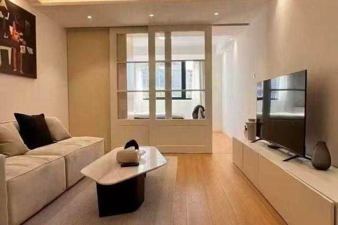 Zhongshan park elevator 1BR apartment