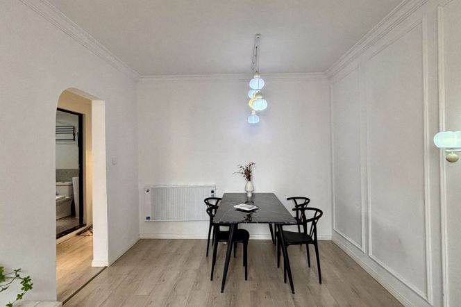 1Bdr 1Bath /Spacious&Bright /Line3/4/11/14 Caoyang Rd/Elevator/nice view