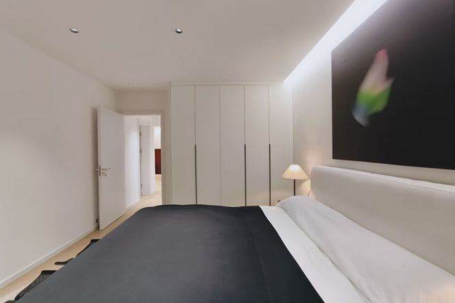 2 br 110 sqm newly renovated Apt/Modern style Xuhui 13.5K