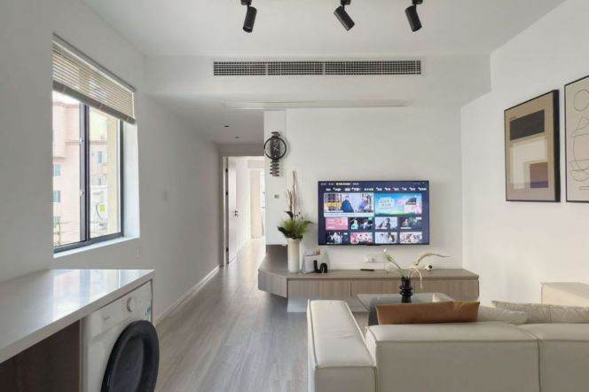 Elevator Spacious 1Br/2Lr/1Bt Close to L3/4/10 Hongqiao Rd Station 