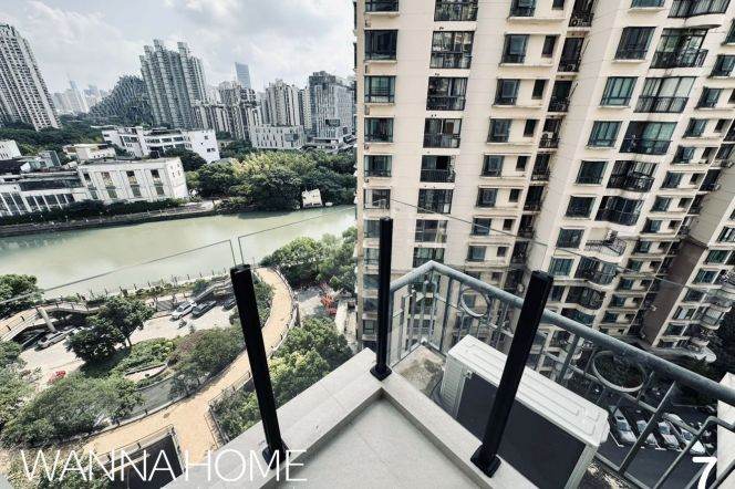 Garden Compound/Suzhou Creek/French Windows+Balcony/Bathtub/Brand New/Large Storages/Cozy2+1br