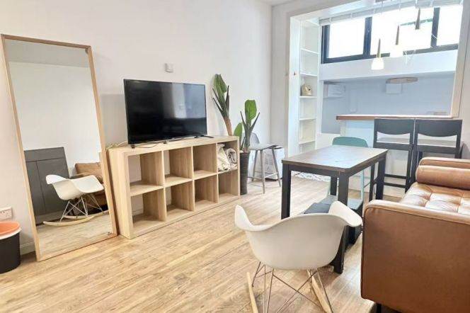 1 br near L1/L10/L12 south shaanxi rd station