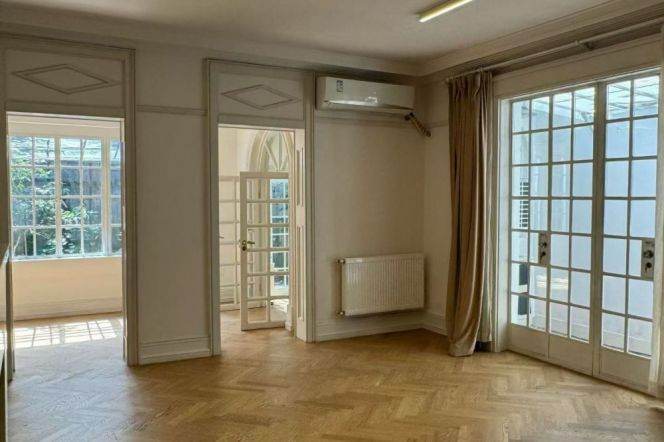 Beautiful garden house@2brs near Hengshan Road