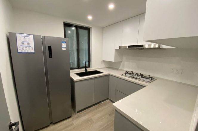 modern 3brs floor heating near Xintiandi balcony only 22K 