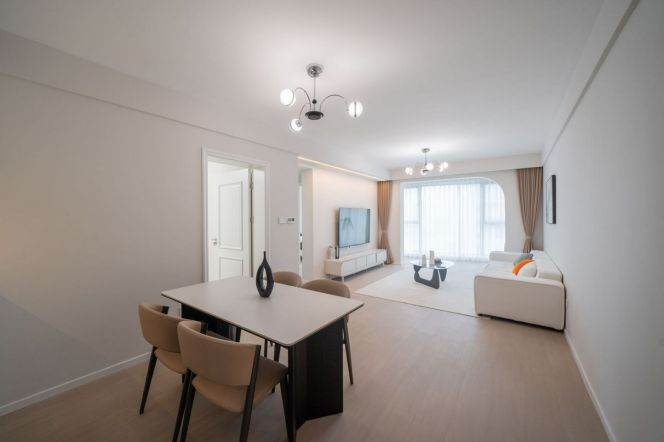  Quality 2br with Floor heating at Hongqiao Rd   L3/4/10