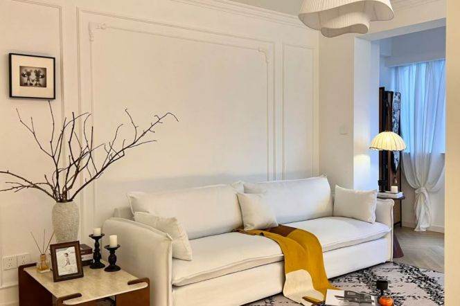 Newly Renovated Elevator 2Br/2Lr/1Bt Close to L3/4/11/14 Caoyang Rd Station 