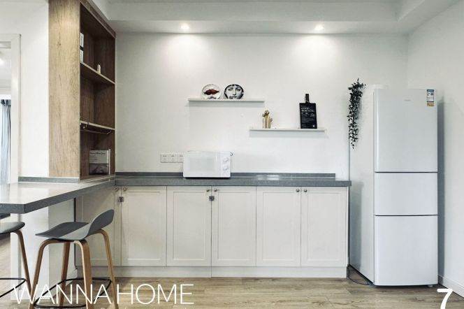 0 Distance to Hengshan Rd MT/Fantastic View/Large Storages/Heater/Cozy1br