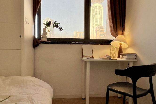 Huangpu district,cozy room near People’s Square,just 5 mins walk,short /long term ok