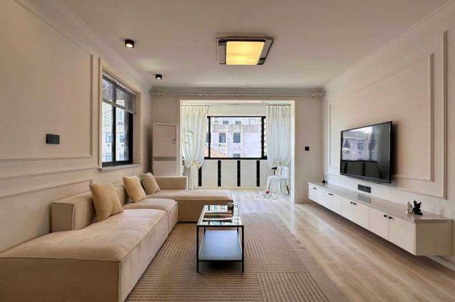 Spacious 2Brs/1Lr/1Bt apt nr Zhongshan park,M2/3/4