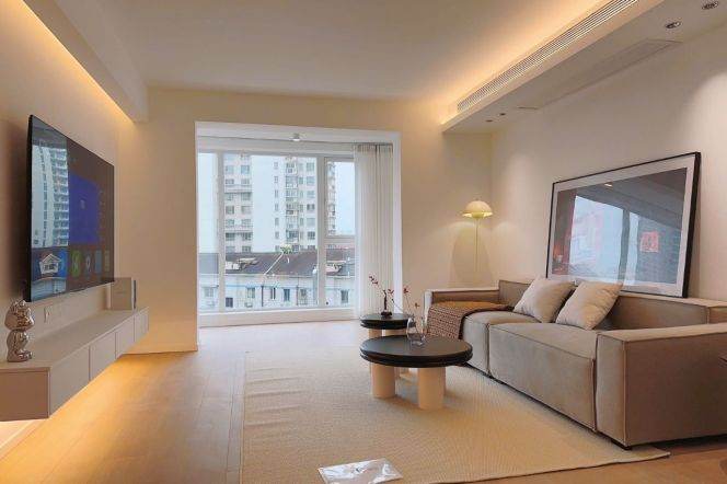 Brand new nice 2Br @ L2/3/4 Zhongshan Park