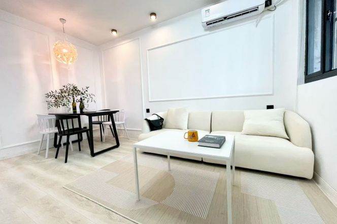 Elevator Spacious 2Br/2Lr/1Bt Close to L3/4/10 Hongqiao Rd Station 