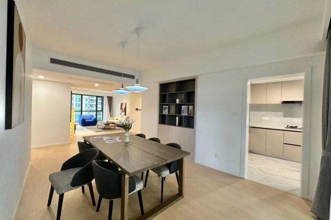 modern 4brs floor heating balcony modern furniture in most popular compound Lujiazui