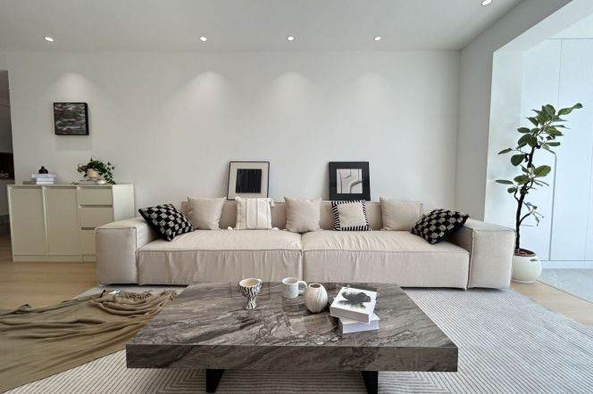 Brand new,stunning 4Br,3Bt,Nr L2/15,Lou Shan Guan Rd station