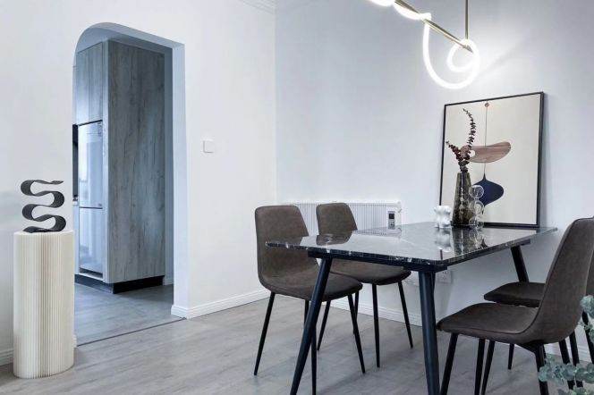 modern elevator 1br Nr caoyang Rd M3/4/14