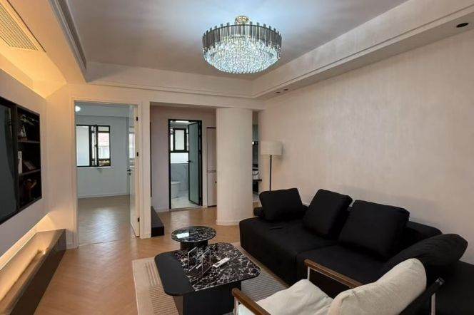 Elevator 2brs 1lr close  L3/4/10 hongqiao rd sta