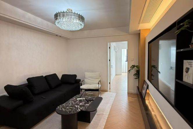 Elevator 2brs 1lr close  L3/4/10 hongqiao rd sta