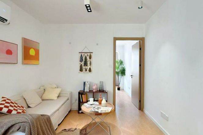 Bright 1br w oven-Zhongshan Park