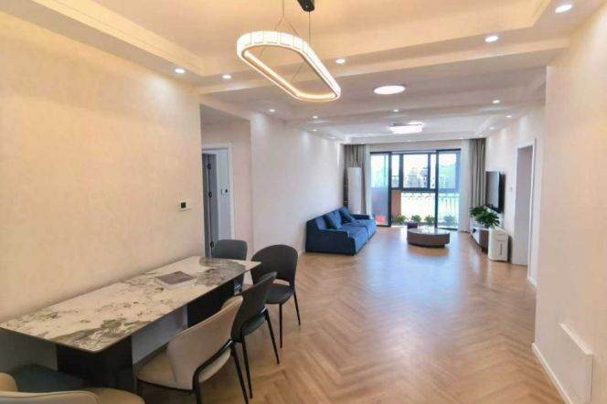  Spacious 3br with floor heating nr Shanghai Zoo   L10 