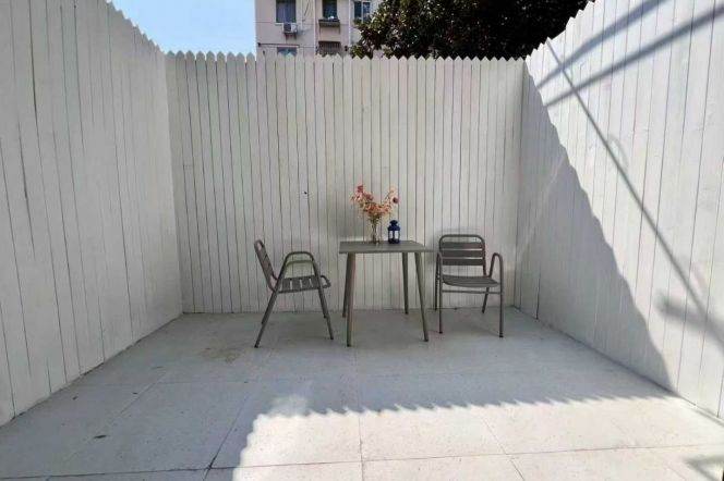 Nice yard+spacious 1br 2lr/central AC/oven,Zhongshan park@L2/3/4